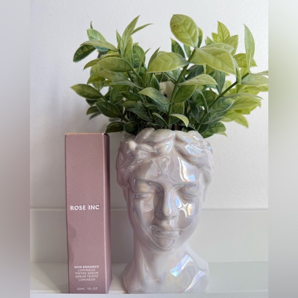 Rose Inc: 30 Skin Enhance Tinted Serum - Picture 3 of 10